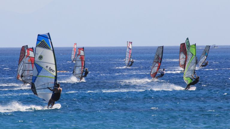 windsurf